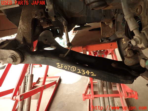 2UPJ-23425186]VW シロッコ(13CAV)左フロントロアアーム1 中古_m0001.jpg