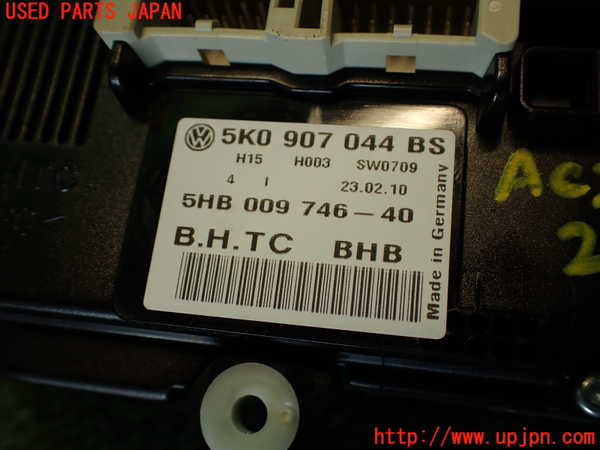 2UPJ-23426066]VW シロッコ(13CAV)エアコンスイッチ1 中古_m0004.jpg