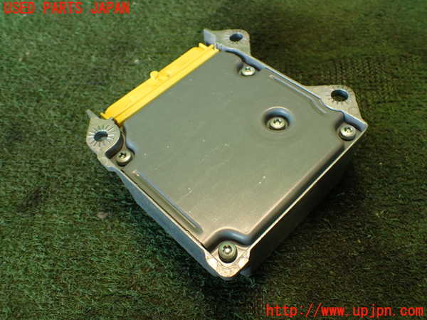 2UPJ-23426145]VW シロッコ(13CAV)エアバッグコンピューター 中古_m0002.jpg