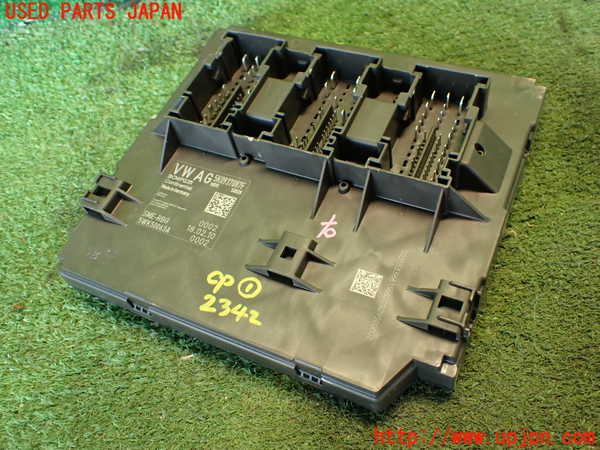 2UPJ-23426146]VW シロッコ(13CAV)コンピューター1 (5K0937087F) 中古_m0001.jpg