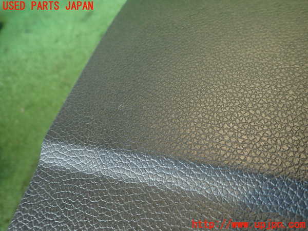 2UPJ-23427516]VW シロッコ(13CAV)グローブボックス1 中古_m0003.jpg