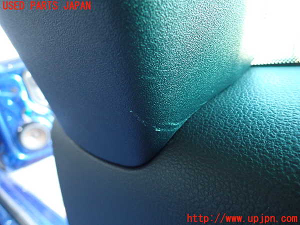 2UPJ-23427675]VW シロッコ(13CAV)右リアピラートリム 中古_m0002.jpg