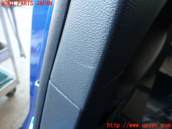 2UPJ-23427675]VW シロッコ(13CAV)右リアピラートリム 中古_m0004.jpg