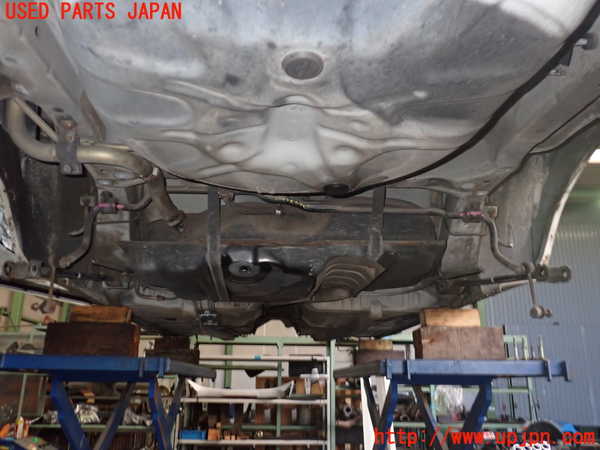 5UPJ-23435445]カローラ レビン(AE111)リアスタビライザー 中古_m0001.jpg