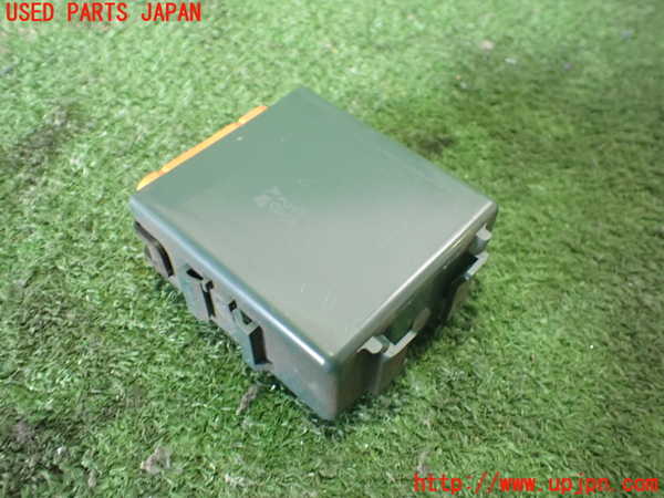 5UPJ-23436146]カローラ レビン(AE111)コンピューター1 (ドアコントロール) 中古_m0002.jpg