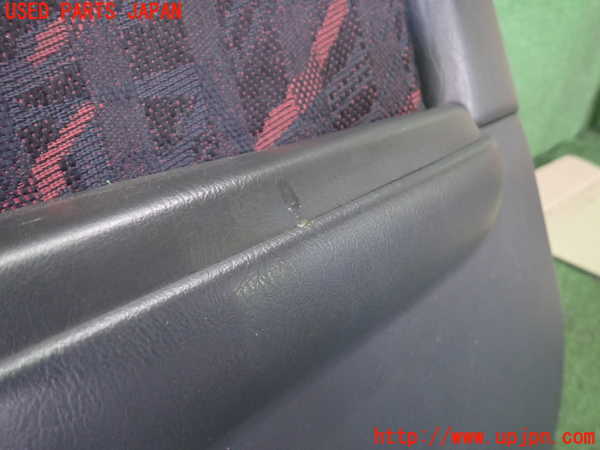 5UPJ-23431234]カローラ レビン(AE111)右ドア内張り 中古_m0002.jpg