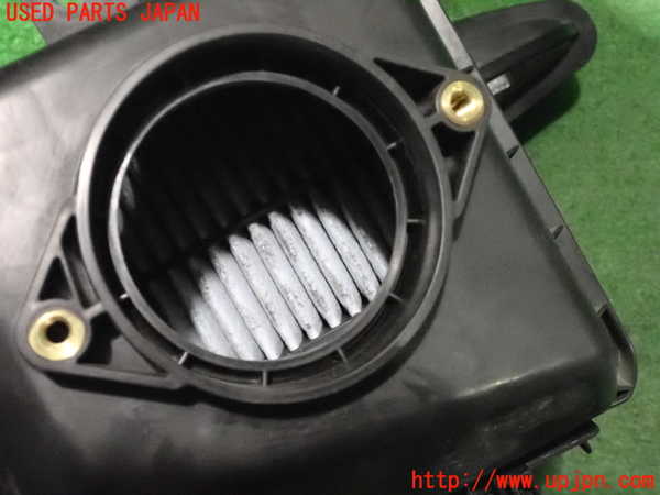 2UPJ-23442560]ランエボ10(CZ4A)エアクリーナーボックス 中古_m0005.jpg