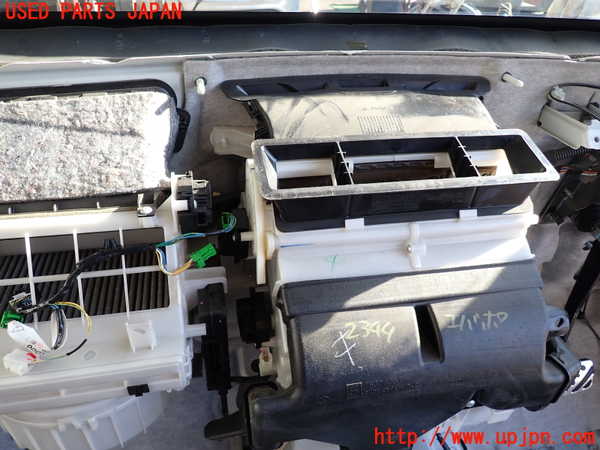2UPJ-23446081]ランエボ10(CZ4A)エバポレーター1 中古_m0002.jpg