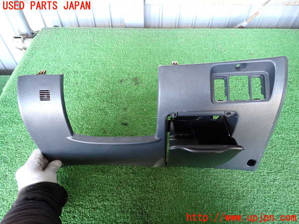 5UPJ-23457841]シビック(EK4)小物入れ1 中古_m0002.jpg