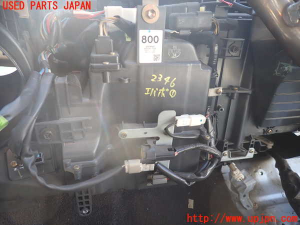 1UPJ-23466081]ハイエースワゴン100系(KZH106W)エバポレーター1 (フロント) 中古_m0001.jpg