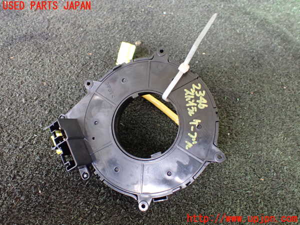 5UPJ-23466800]ハイエースワゴン100系(KZH106W)スパイラルケーブル(リール) 中古_m0002.jpg