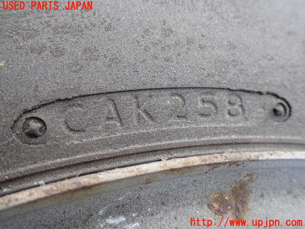 1UPJ-23469601]ハイエースワゴン100系(KZH106W)スペアタイヤ1 中古_m0003.jpg