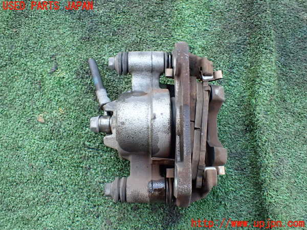 5UPJ-23474085]ジムニー(JB23W)左フロントキャリパー 中古_m0002.jpg