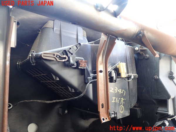 5UPJ-23476081]ジムニー(JB23W)エバポレーター1 中古_m0003.jpg