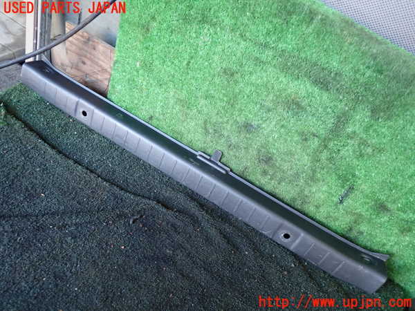 5UPJ-23477773]ジムニー(JB23W)ラゲッジトレイ3 中古_m0001.jpg