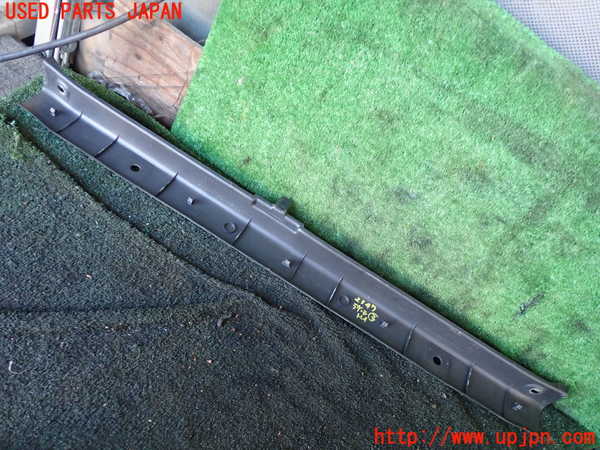 5UPJ-23477773]ジムニー(JB23W)ラゲッジトレイ3 中古_m0003.jpg