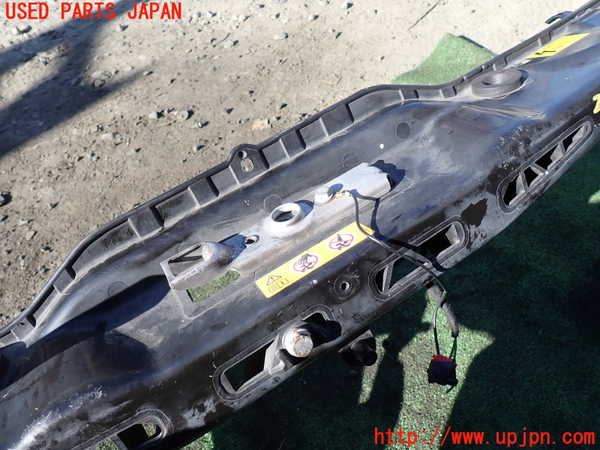1UPJ-23481040]ベンツ V350(639350A BR639 W639)アッパーコアサポート 中古_m0002.jpg