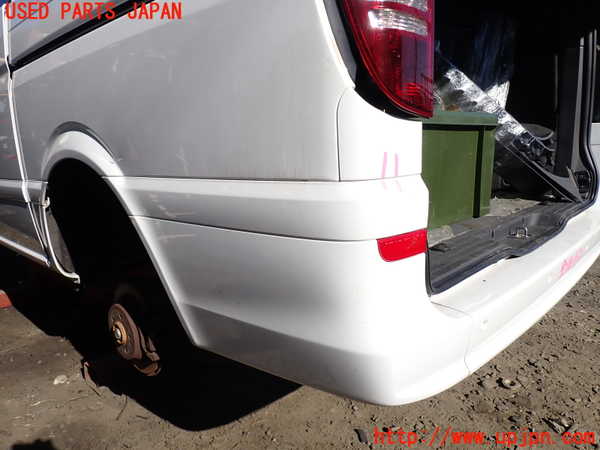 1UPJ-23481610]ベンツ V350(639350A BR639 W639)リアバンパー 中古_m0004.jpg