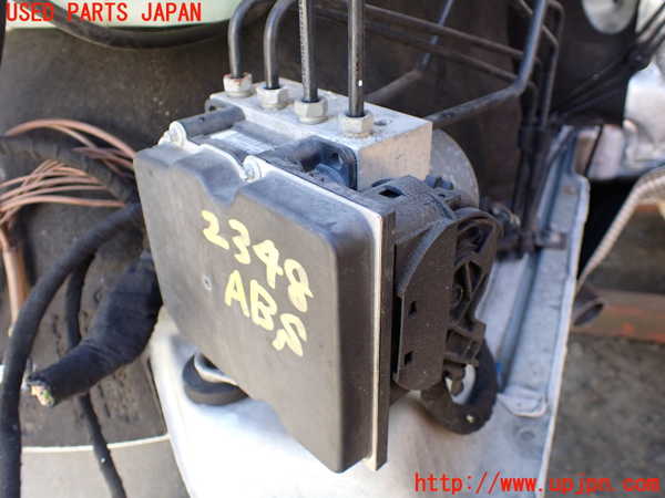 5UPJ-23484040]ベンツ V350(639350A BR639 W639)ABSアクチュエーター 中古_m0001.jpg