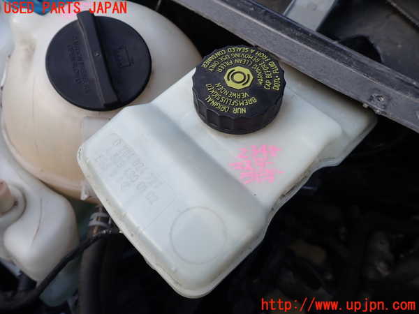 5UPJ-23484050]ベンツ V350(639350A BR639 W639)ブレーキマスターシリンダー 中古_m0002.jpg