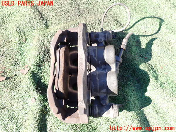 5UPJ-23484080]ベンツ V350(639350A BR639 W639)右フロントキャリパー 中古_m0002.jpg