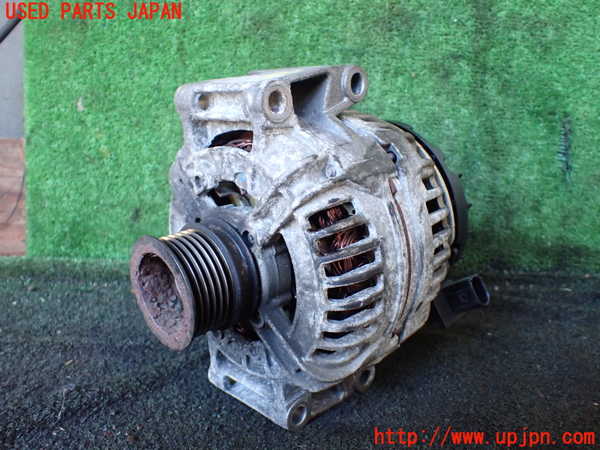 5UPJ-23486015]ベンツ V350(639350A BR639 W639)オルタネーター(ダイナモ) 中古_m0001.jpg