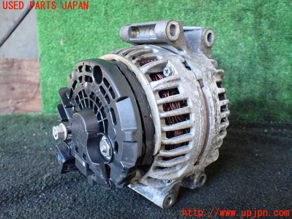 5UPJ-23486015]ベンツ V350(639350A BR639 W639)オルタネーター(ダイナモ) 中古_m0002.jpg