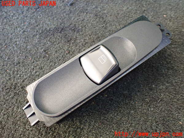5UPJ-23486245]ベンツ V350(639350A BR639 W639)左前パワーウィンドウスイッチ 中古_m0001.jpg