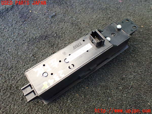 5UPJ-23486245]ベンツ V350(639350A BR639 W639)左前パワーウィンドウスイッチ 中古_m0002.jpg