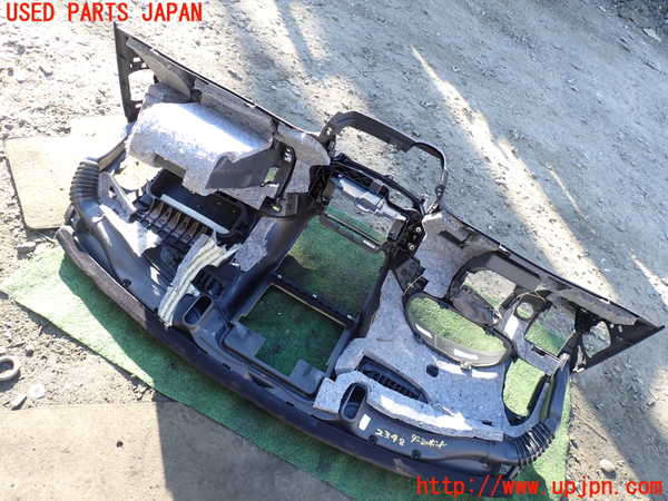 1UPJ-23487505]ベンツ V350(639350A BR639 W639)ダッシュボード 中古_m0005.jpg