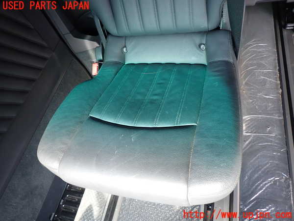 5UPJ-23487145]ベンツ V350(639350A BR639 W639)右2列目シート 中古_m0003.jpg