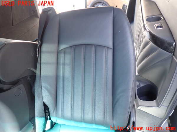 5UPJ-23487265]ベンツ V350(639350A BR639 W639)左3列目シート 中古_m0002.jpg