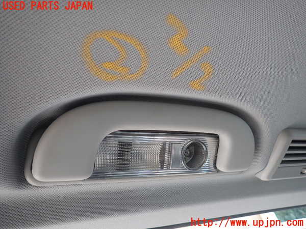 1UPJ-23486412]ベンツ V350(639350A BR639 W639)ルームランプ2 (２列目) 中古_m0002.jpg