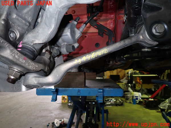 5UPJ-23495176]BMW 118i(1R15 F20)右フロントロアアーム1 中古_m0001.jpg