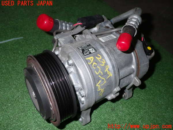 1UPJ-23496025]BMW 118i(1R15 F20)エアコンコンプレッサー 中古_m0001.jpg