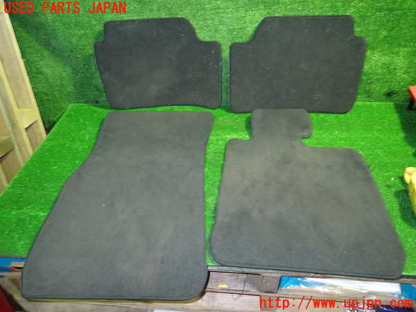 5UPJ-23497800]BMW 118i(1R15 F20)フロアマット 中古_m0001.jpg