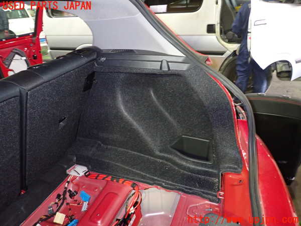 1UPJ-23497675]BMW 118i(1R15 F20)右リアピラートリム 中古_m0001.jpg