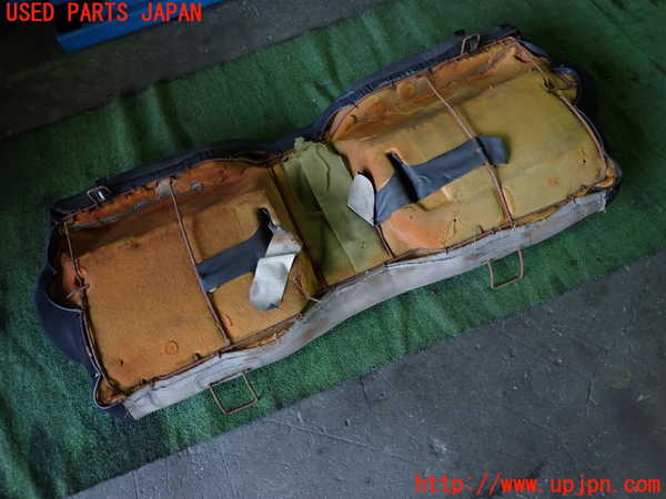 5UPJ-23507385]スープラ(JZA70)リアシート 中古_m0004.jpg