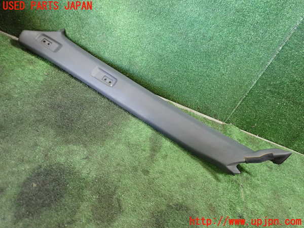 5UPJ-23507660]スープラ(JZA70)左フロントピラートリム 中古_m0001.jpg
