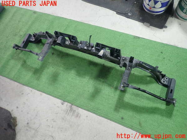 1UPJ-23511040]クライスラー・300(LX36)アッパーコアサポート 中古_m0001.jpg