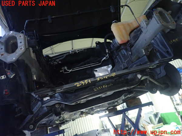 1UPJ-23515296]クライスラー・300(LX36)メンバー1 中古_m0001.jpg