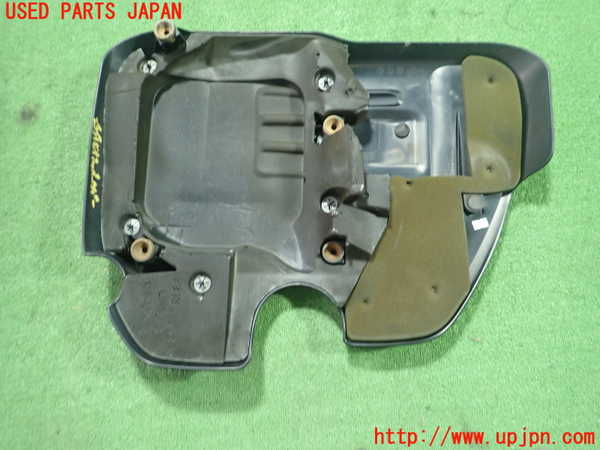 1UPJ-23512160]クライスラー・300(LX36)エンジンアッパーカバー 中古_m0002.jpg