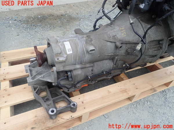 1UPJ-23513010]クライスラー・300(LX36)ミッション AT G 中古_m0002.jpg