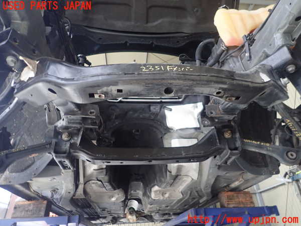 1UPJ-23515285]クライスラー・300(LX36)フロントメンバー 中古_m0001.jpg