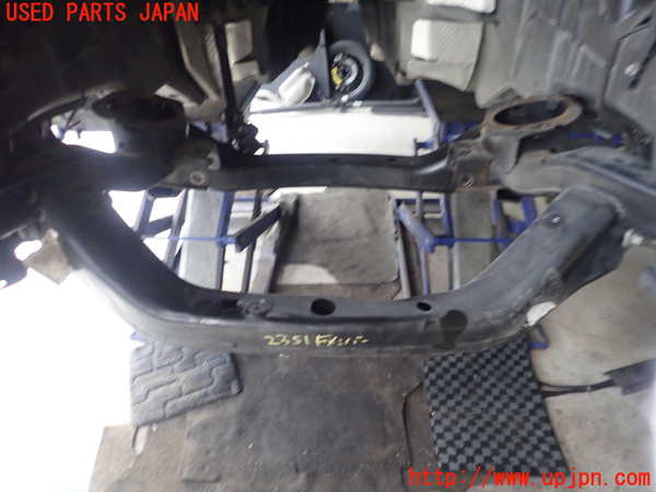 1UPJ-23515285]クライスラー・300(LX36)フロントメンバー 中古_m0002.jpg