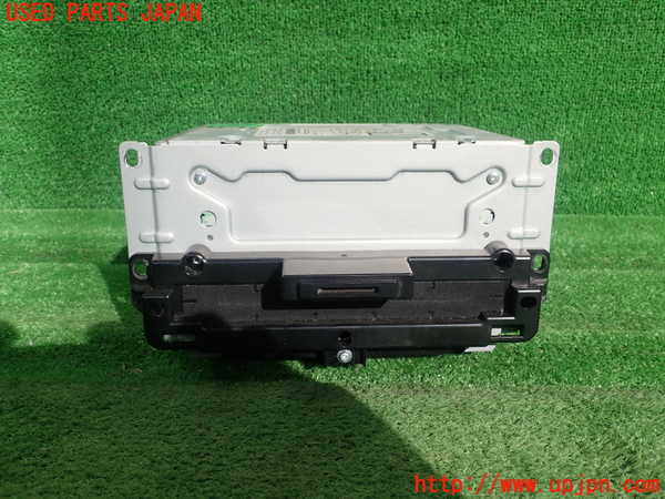 1UPJ-23516589]クライスラー・300(LX36)カーナビゲーション 中古_m0001.jpg