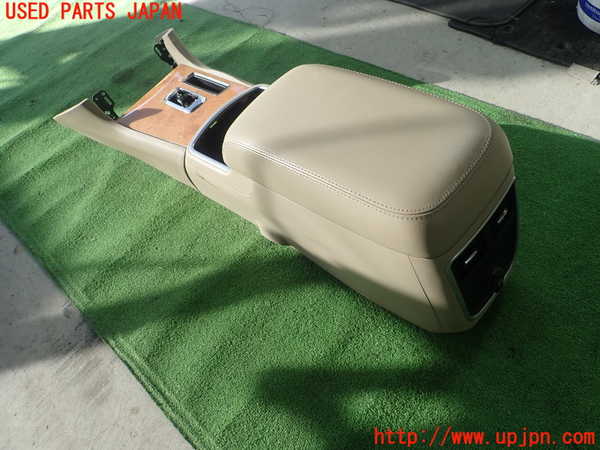 1UPJ-23517540]クライスラー・300(LX36)センターコンソール 中古_m0002.jpg