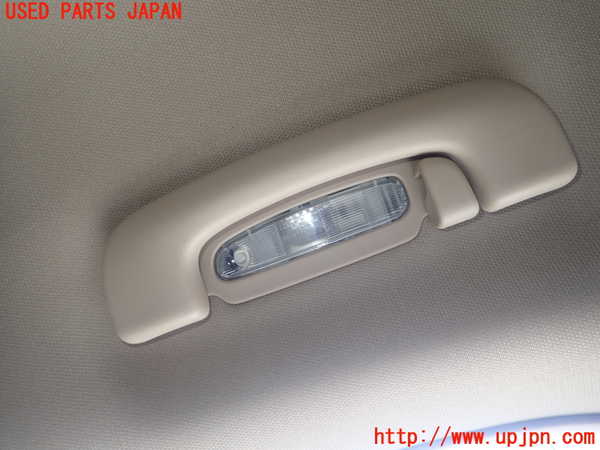 1UPJ-23516412]クライスラー・300(LX36)ルームランプ2 (2列目右) 中古_m0001.jpg