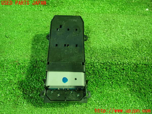 5UPJ-23536240]シビック タイプR 前期(FD2)右前パワーウィンドウスイッチ 中古_m0002.jpg