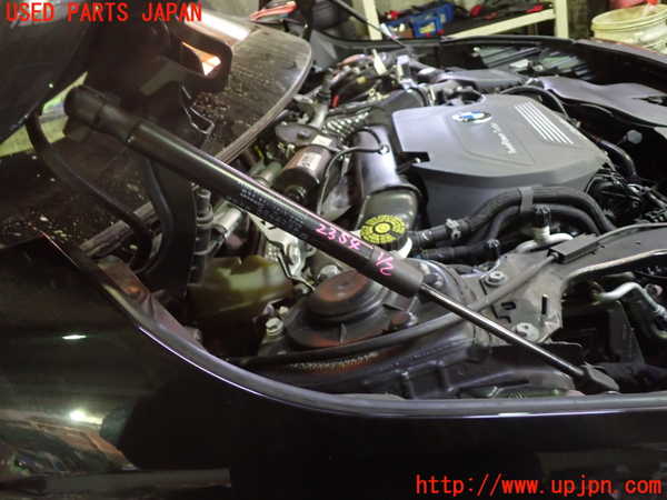 5UPJ-23541068]BMW 218d グランツアラー (F46)(2E20)ボンネットダンパー 中古_m0001.jpg